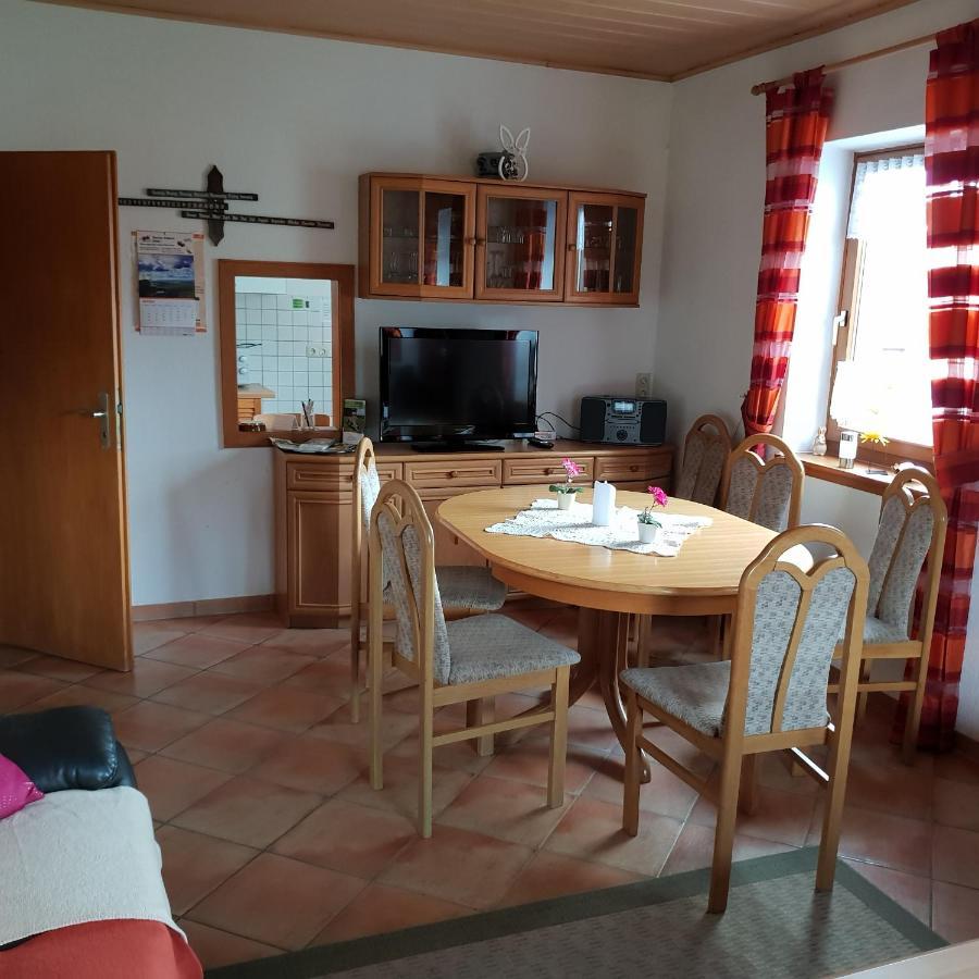 Ferienhaus Rhoenspass Mosbach  Luaran gambar